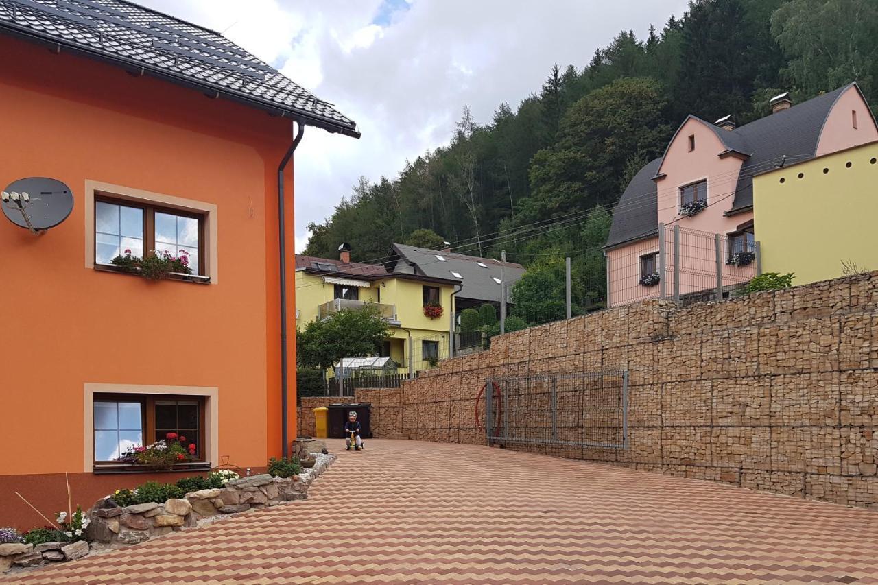 Svoboda nad Úpou Apartments Kalyn מראה חיצוני תמונה