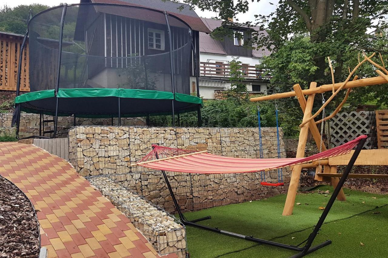 Svoboda nad Úpou Apartments Kalyn מראה חיצוני תמונה